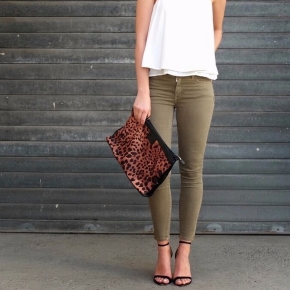 ZARA Distressed Skinny Jeans